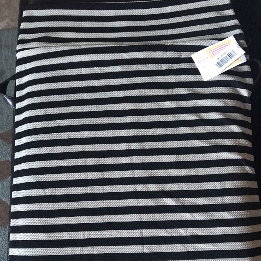 LuLaRoe Cassie Skirt